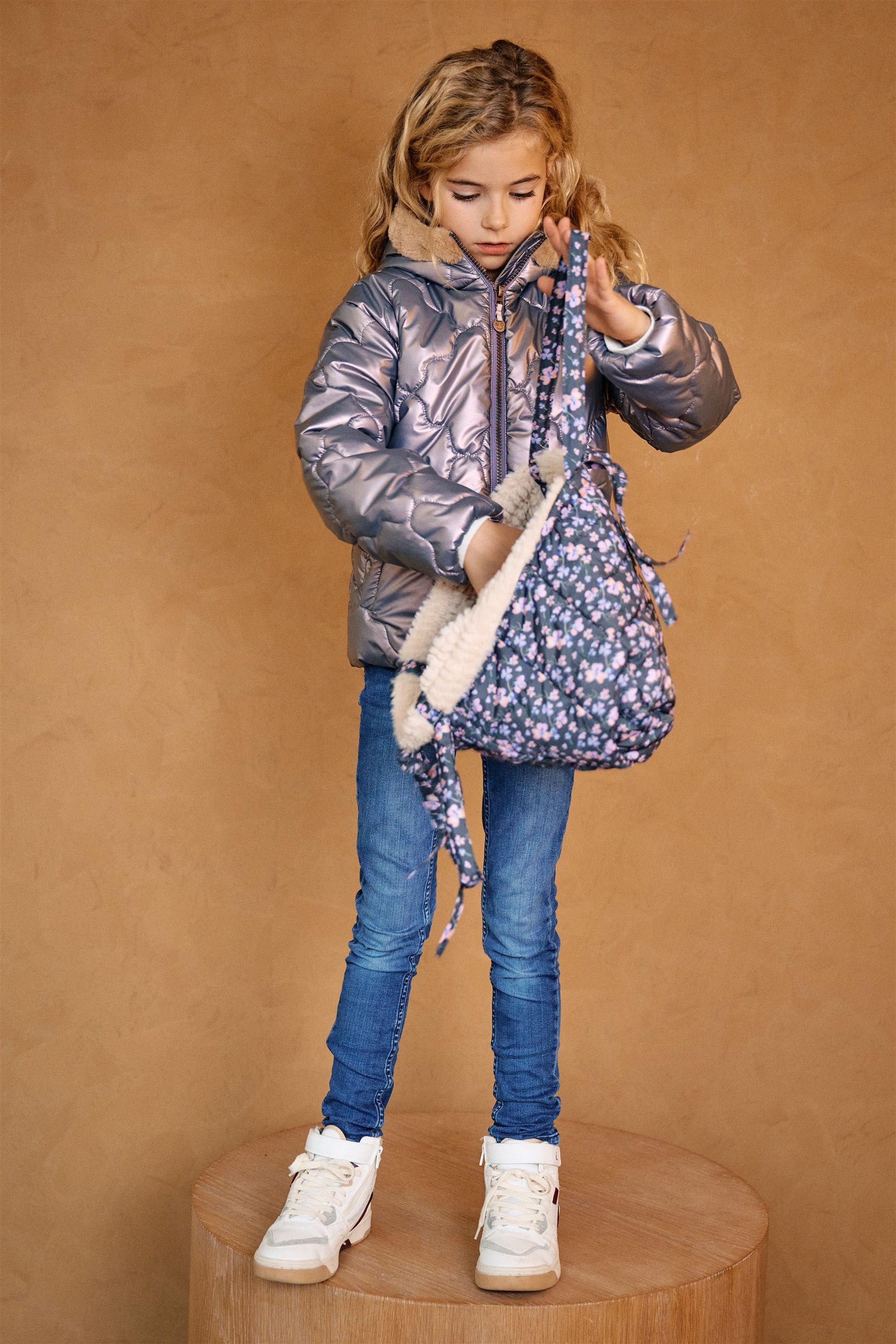 Bee Gestepte Winterjas met Capuchon Metallic Roze