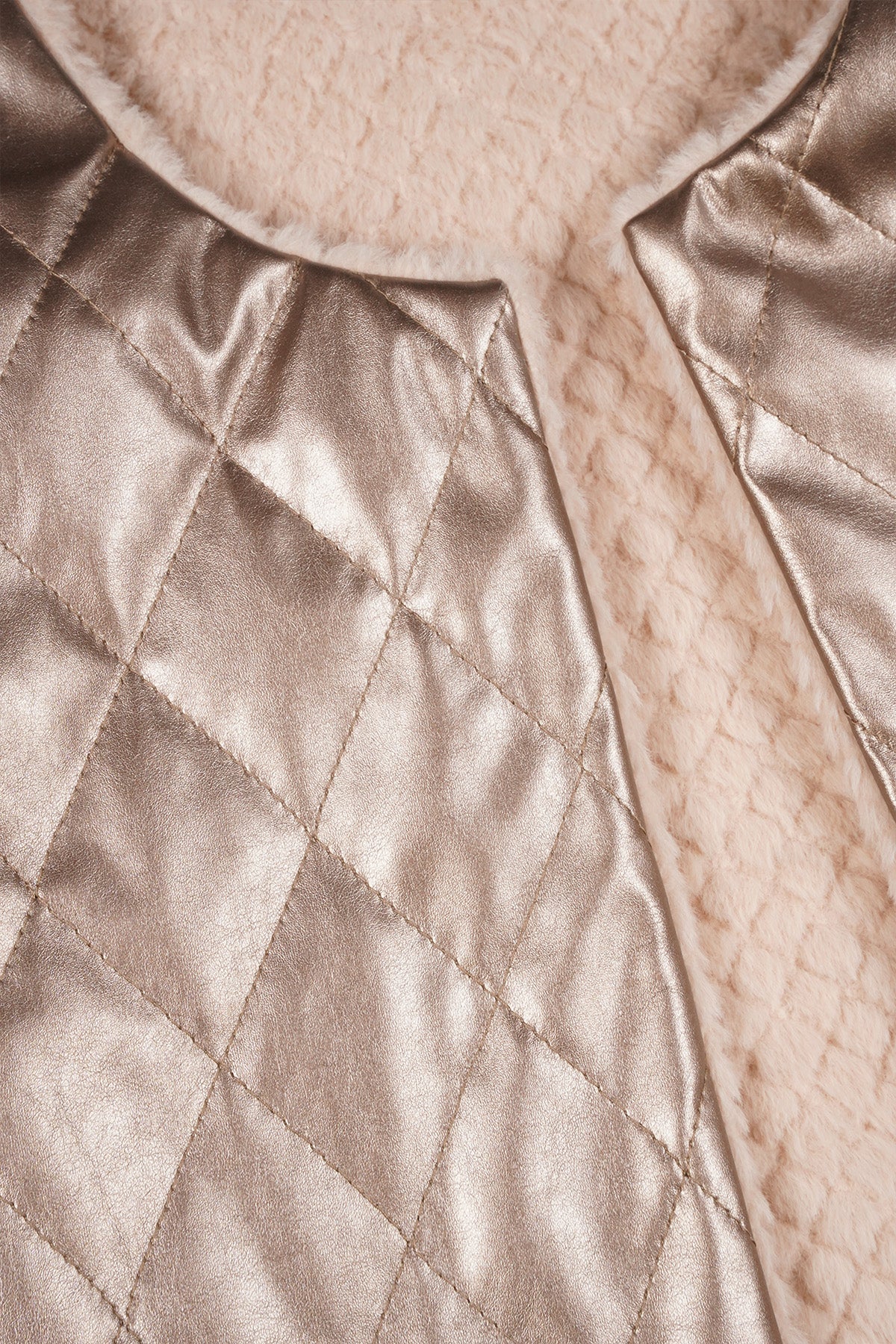 Kate Reversible Gilet with Fur & Fake Leather Ivory