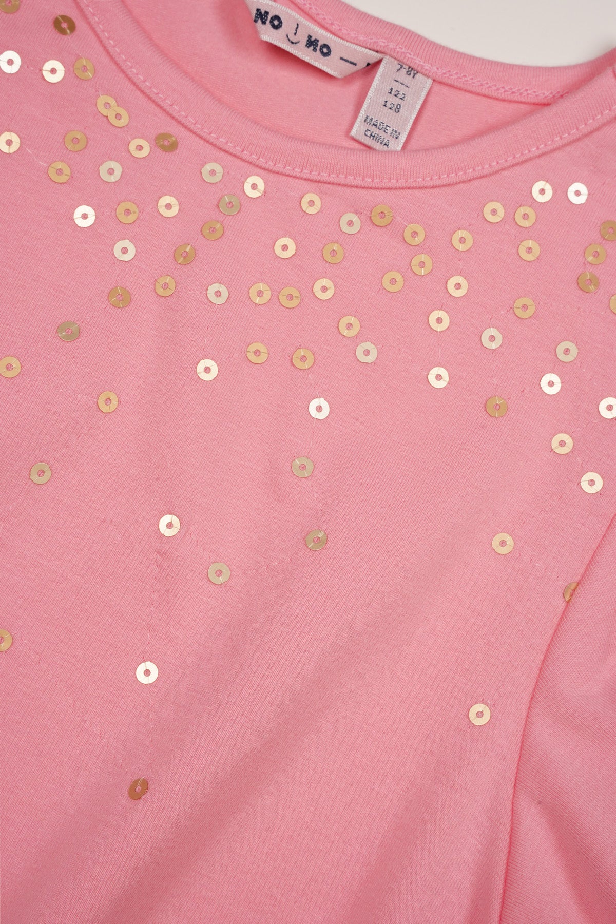 Kate Tshirt met Knoopdetail en Pailletten Rose