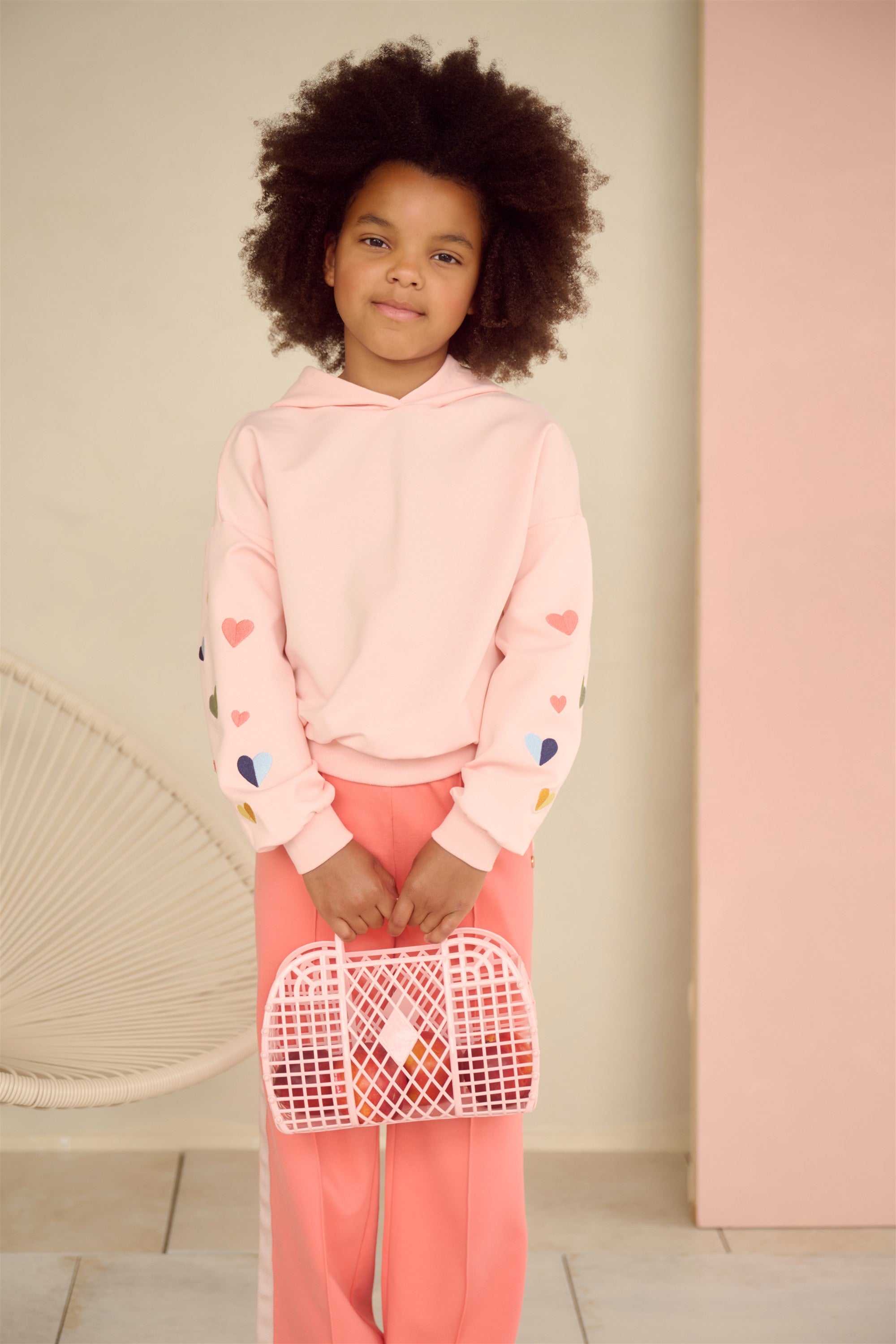 Kumy Sweater met Capuchon en hart borduursel Zacht Roze