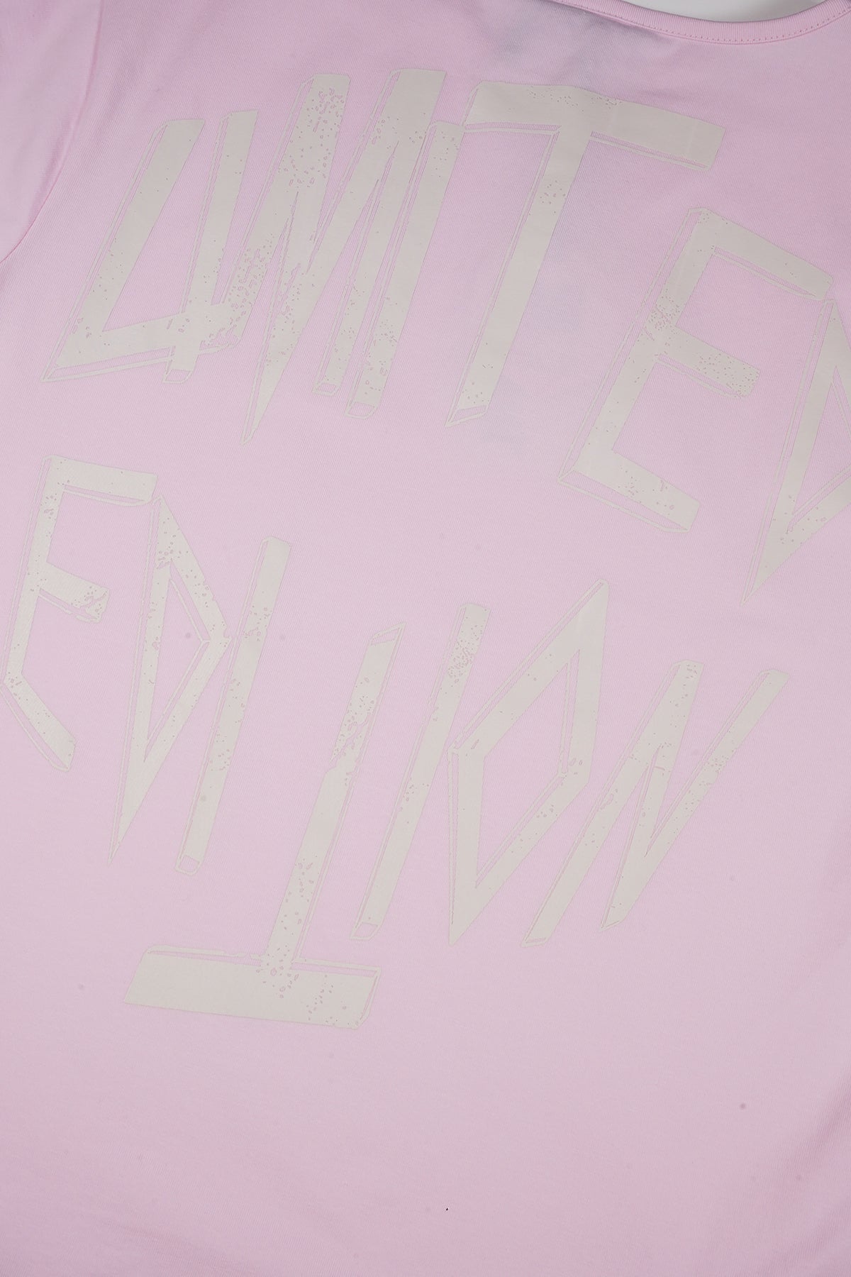 Kasis Tshirt with Button Pink