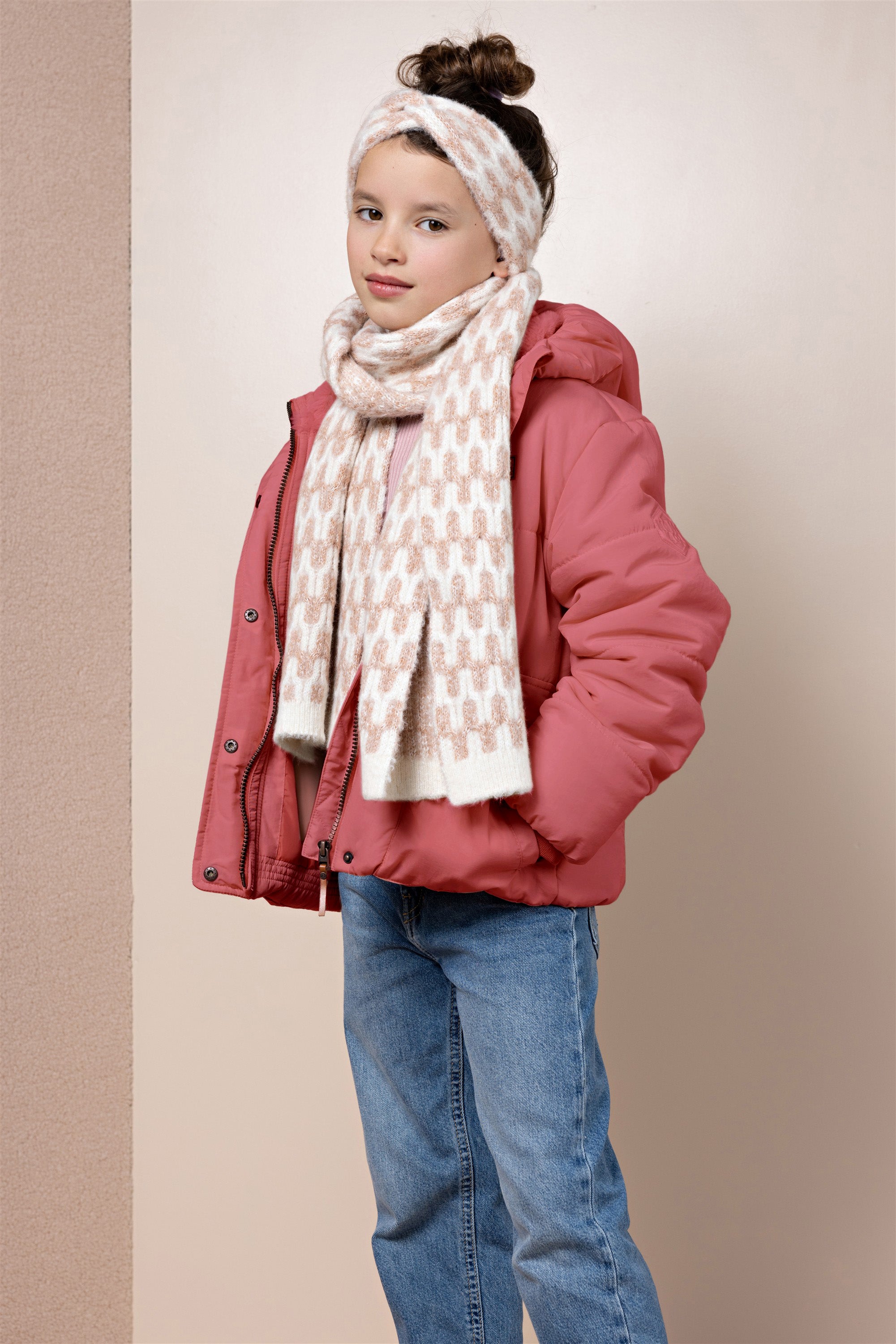 Rosa Knitted Set: Scarf and Headband Beige