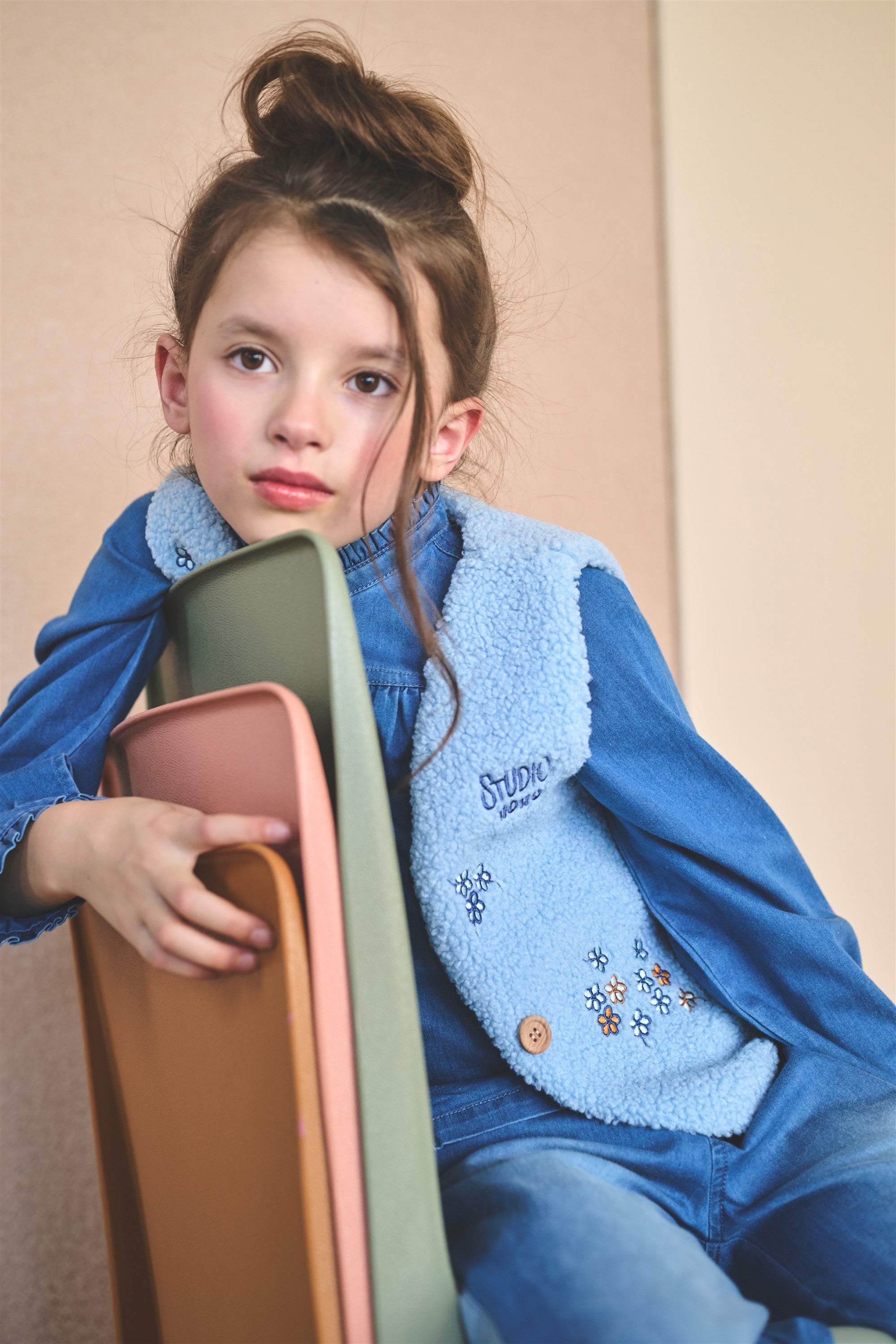 Kadi Embroidered Teddy Gilet Light Blue