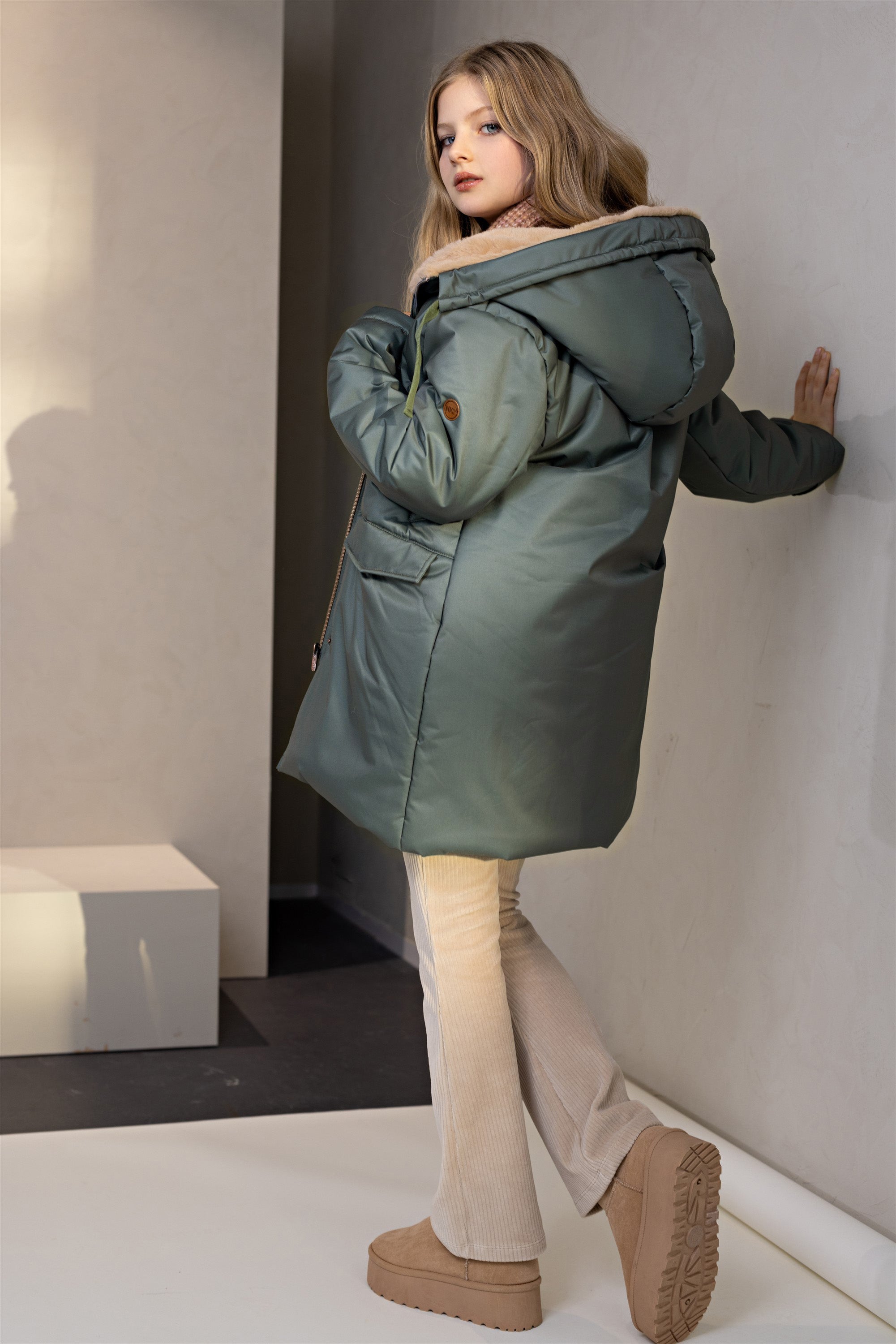 Belvine Long Coat with Hood Green