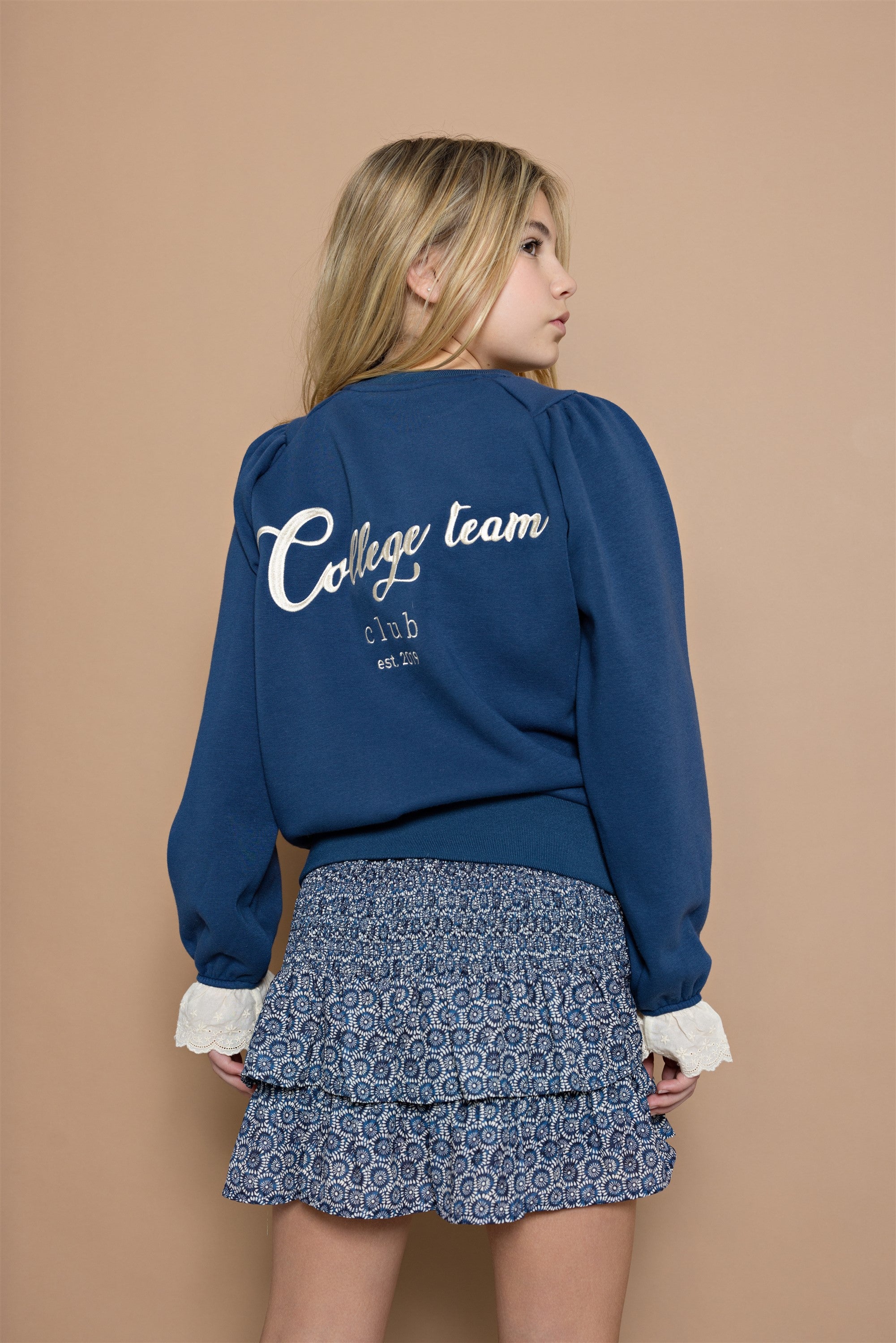 Kaila Sweater met Fancy Broidery Manchetten Blauw