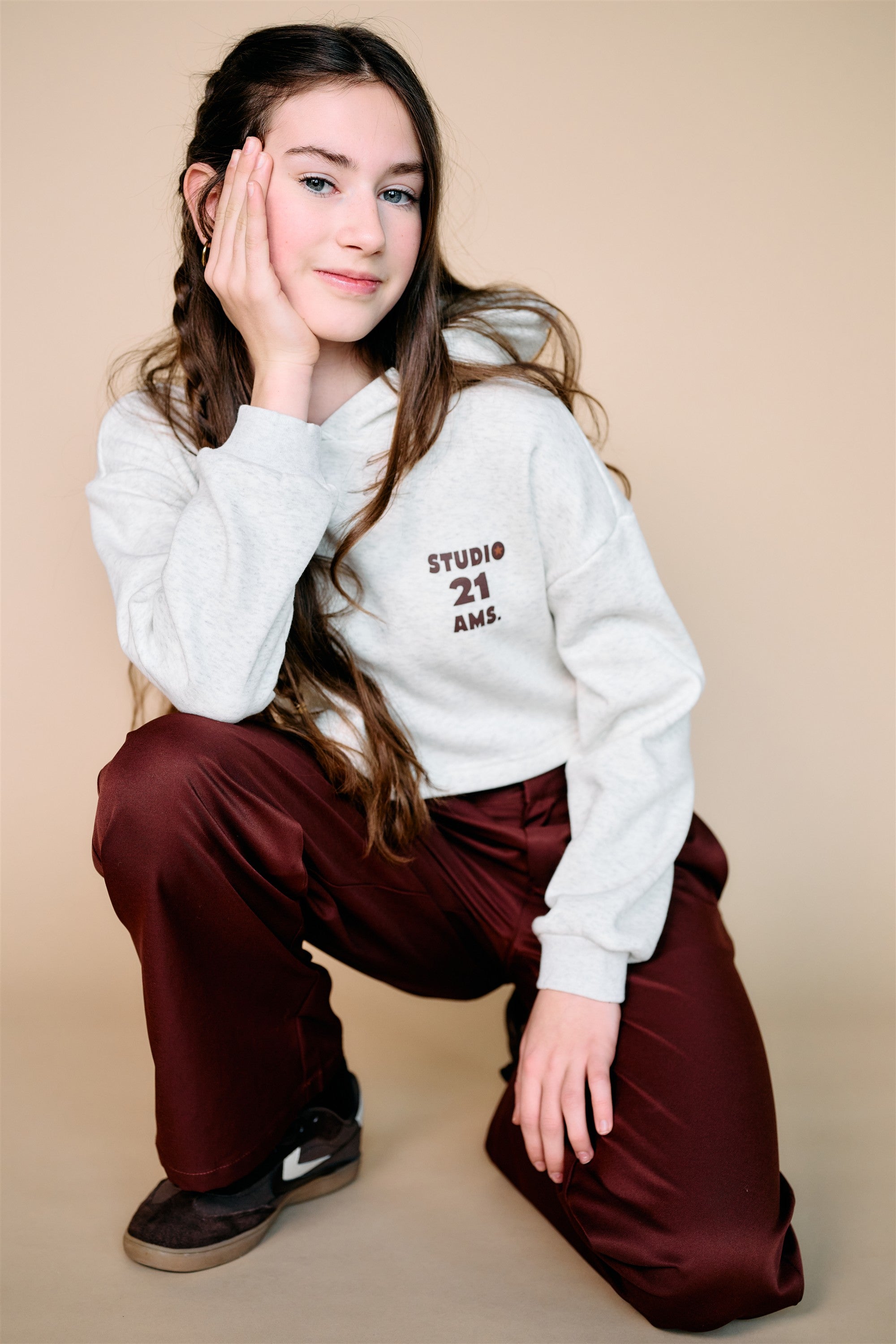 Kumy Superzachte Cropped Sweater met Capuchon Wit Melange